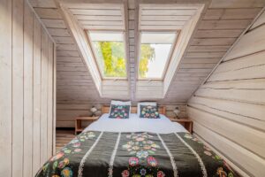 lóżko małżeńskie