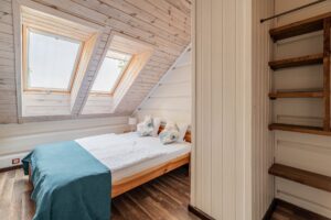 lóżko małżeńskie